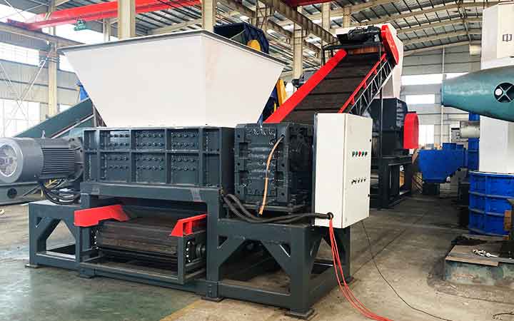 DS40系列 雙軸撕碎機工作原理